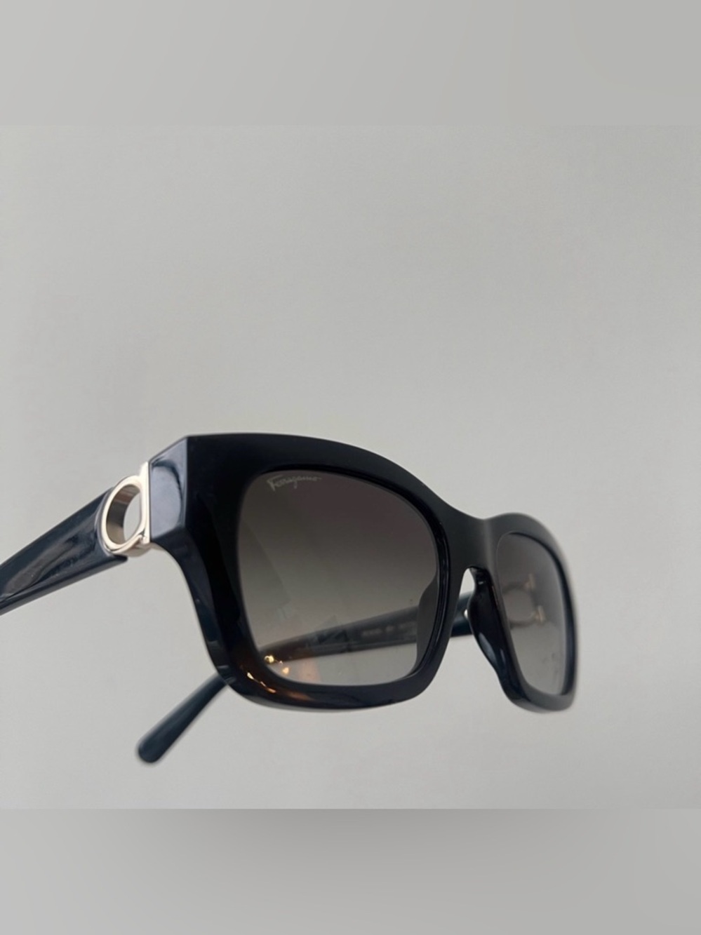 Authentic Salvatore Ferragamo shades with hard case.